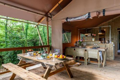 Iekārtas, Camping LA SERRE in Tabre