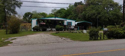 Fairlake Retreat in Atascocita