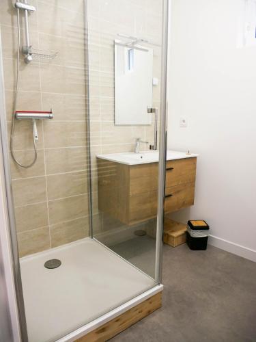 Bathroom, Bien chez soi - Maison au calme in Salome (Nord-Pas-de-Calais)