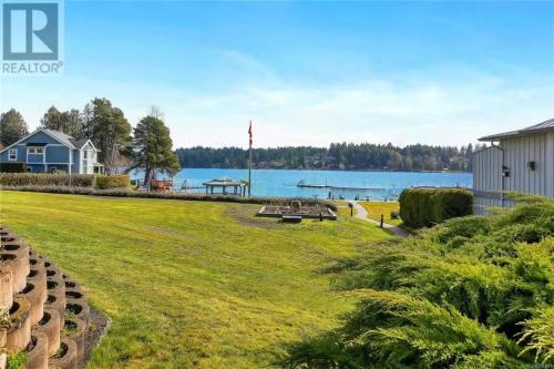 Lakefront Condo and Beach in 桑尼根湖 (BC)