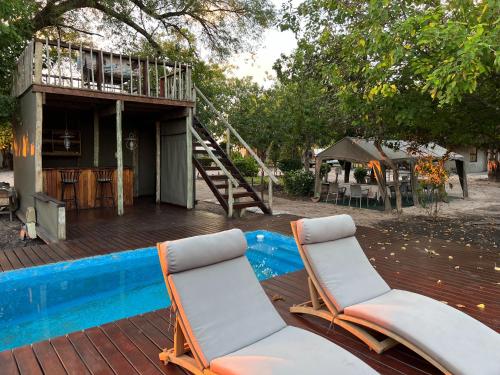 Khwai Moremi Vacation Cottages in Khwai
