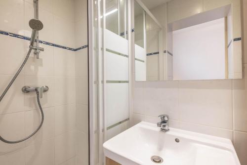Appartement en Rez-de-Chaussee a Deux Pas de la Plage - image 3