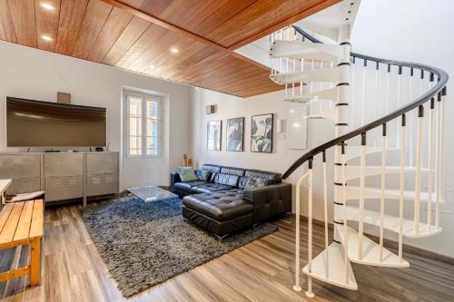 18 RIOUFFE - Rare 2-bedroom apartment 50m from the Croisette - image 5