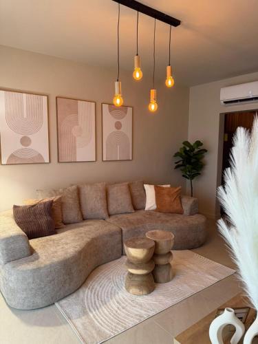Charming 2 Bedroom apartment minutes away from Authentic Beaches in Tera Korá
