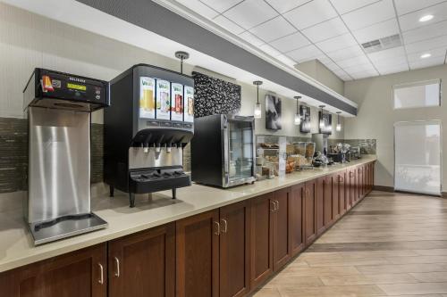 طعام و مشروبات, Best Western Gateway Adirondack Inn in Utica