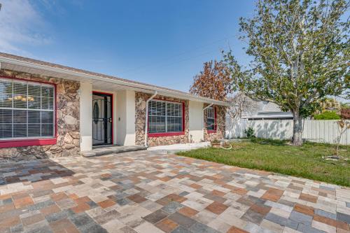 Theme Park Base! Suburban Home 14 Mi to Universal in Orlando nyugat