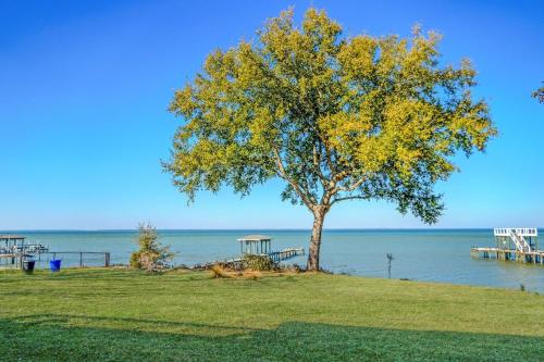 Salty Bay Hideaway in Gulf Breeze (Florida)