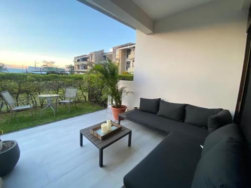 Aparmet, 2 BR, Gym, Pool, Restaurant, Tennis, Jacu in Río Oro