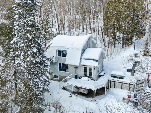 Beautiful Chalet Magog