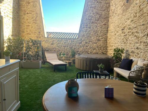 Villa Valent in Cazilhac (Languedoc-Roussillon)