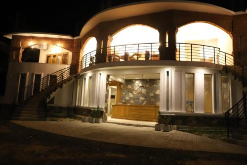Lushy Glorious Hotel  in Matara
