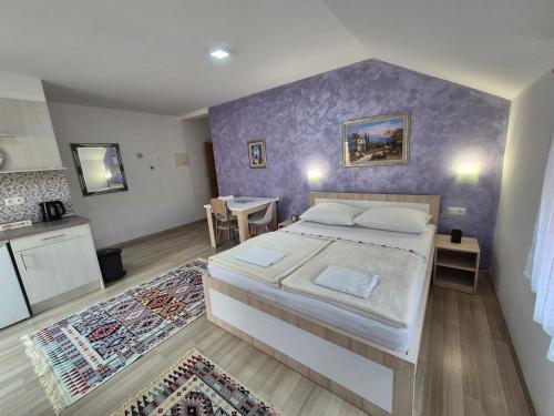 Apartments City Paradise