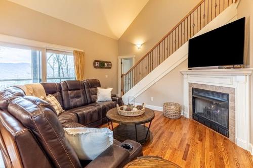 Mountain-View Hideaway in Waynesville, USA