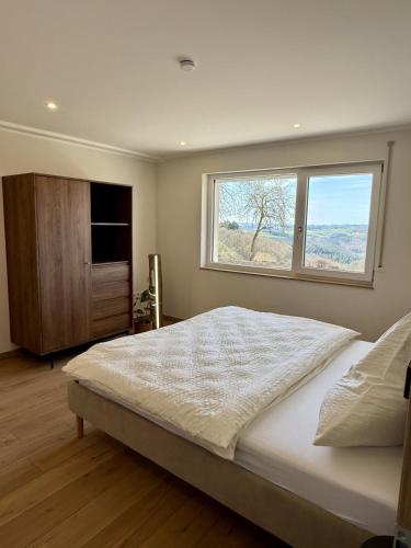 Ferienwohnung Zur schönen Aussicht (Ferienwohnung Zur schonen Aussicht) in Karlshausen