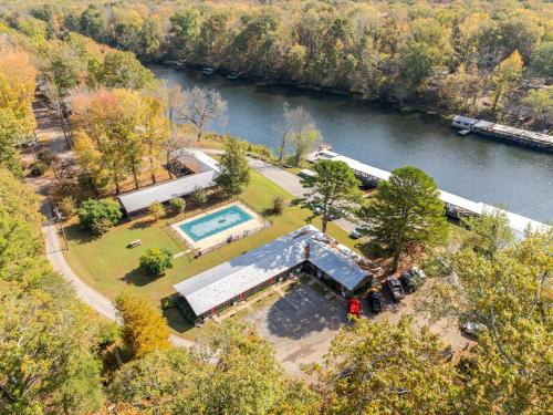 Lucky Trout Lodge - Arkansas