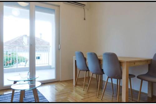 Ajat Apartment - Large Terrace