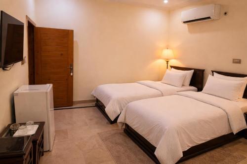 Corvane House - image 7