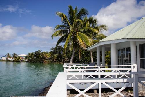 Kuki's By The Harbour in Salelologa