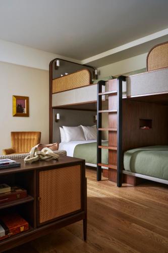 Cincinnati's Fidelity Hotel - image 6