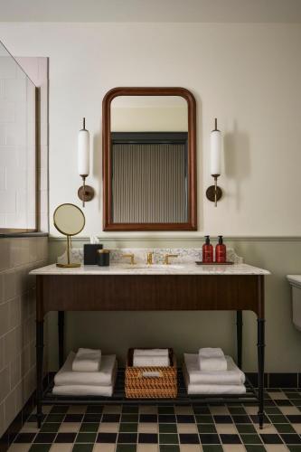 Cincinnati's Fidelity Hotel - image 3