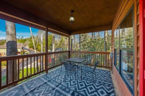 529 Reba Cabin - image 2