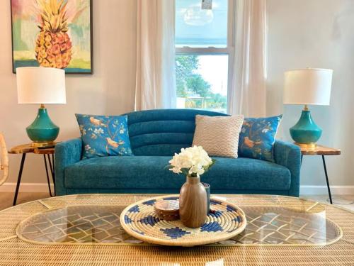 The Cozy Cottage- Close to Everything! in Pensacola Downtown