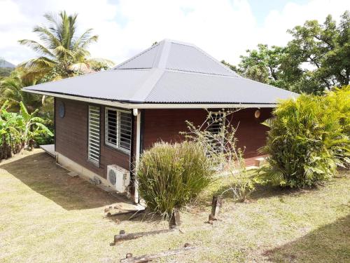 bungallow T2 Vernou – khách sạn tại Petit Bourg