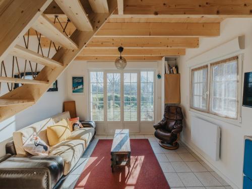 Modern holiday home in Lanildut in Lanilduta