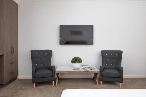 Newington Apartments - Apt 3 Queen, Brand New! in Ballarat Central