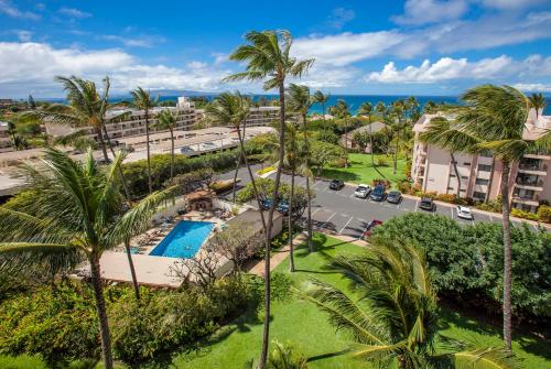 Kihei Akahi #C-520 Tastefully Updated, Corner Studio on 5th Floor, A/C in 基黑