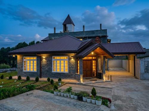 Heaven Breeze Bungalow – khách sạn tại Hakgala