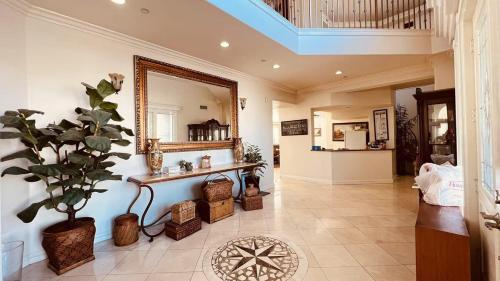 Cozy house,Family friendly,Quiet neighborhood ,Close to business district & convenient shopping in Hacienda Heights