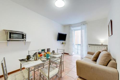 Casa Dolce Casa Stresa 50m from lake - Happy Rentals