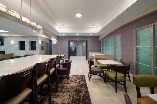 La Quinta by Wyndham Atlanta Stockbridge - image 34