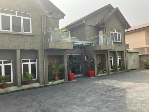 Tudor House Hotel - Lekki