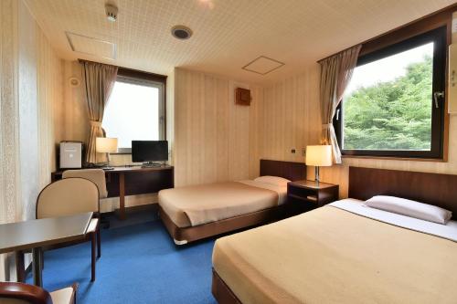 room detail thumbnail 0