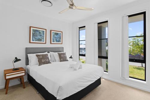 Gold Coast Oasis 4BR Villa in Coomera in Coomera
