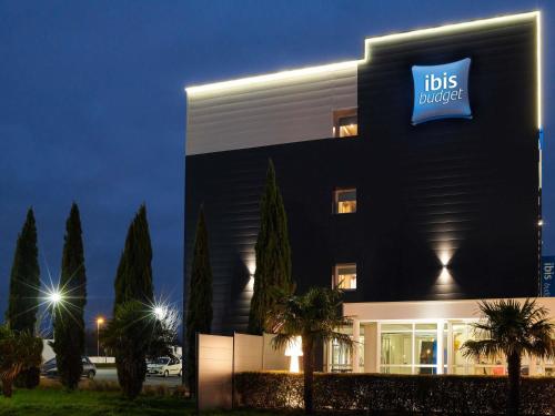 Ibis Budget Ancenis Hotel de charme Le Boulay
