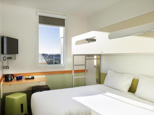 Standard Room with One King Bed and One Bunk Bed