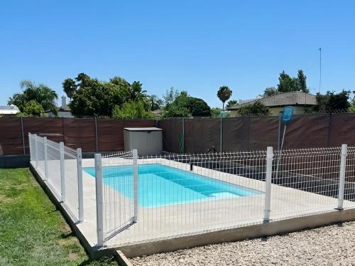 Casa con Piscina privada Jardin y Barbacoa lugar tranquilo