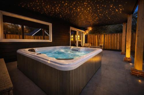 Apkārtne, Wellness Tuin Horst Noord Limburg - 2-4 persoons Wellness Lodge met prive sauna stoomcabine en jacuz in Horst aan de Maas