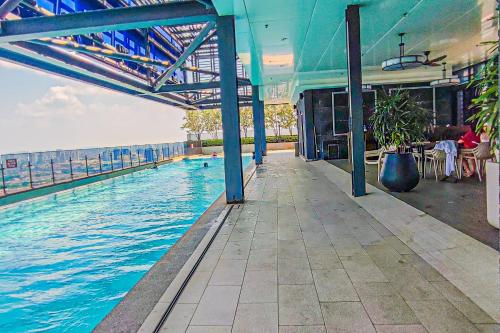Luxe Suite Above Mall at Mossaz Suites by HCK - image 11