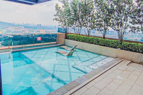 Luxe Suite Above Mall at Mossaz Suites by HCK