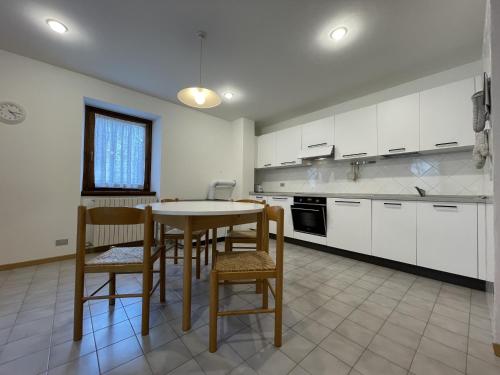 virtuve, Appartamento Vadaione Est in Giustino
