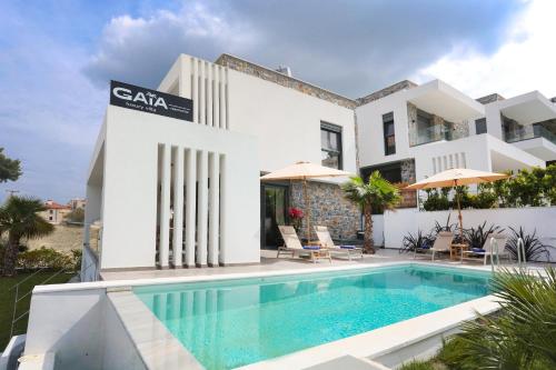 Gaia Luxury Villa - Halkidiki