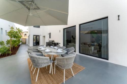 Villa Sarai by Luxury Explorers Collection in Dubai