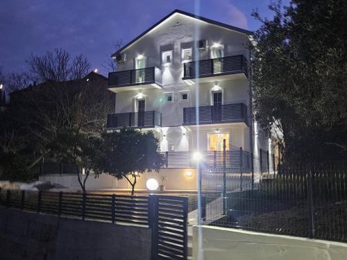 Apartmani Sunce 3