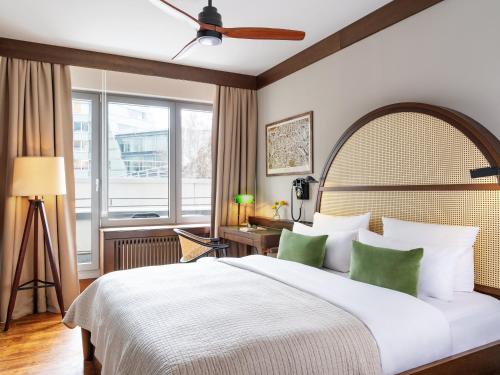 room detail thumbnail 0