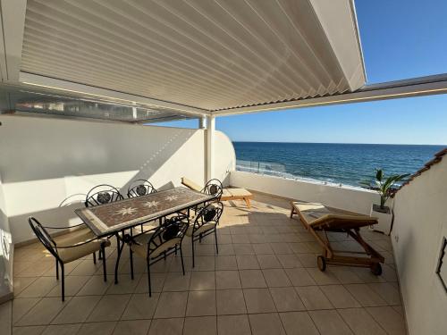 ATTICO Vista Mare - UN LETTO IDEALE in Sperlonga