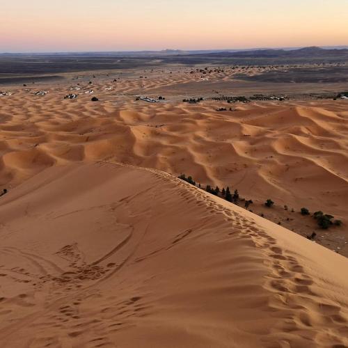 Cerca de lugares turísticos, sunbright luxury camp in Merzouga